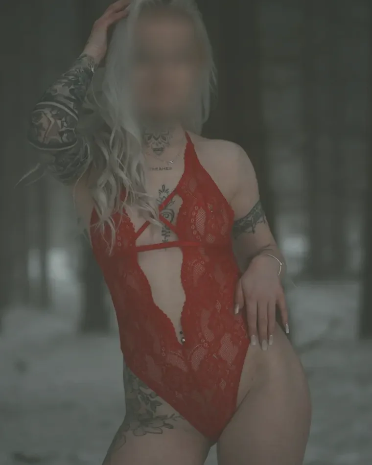 Fiene, 26