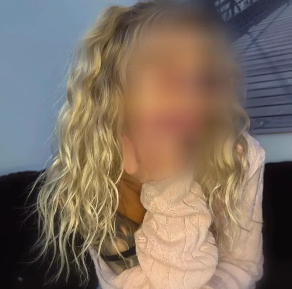 Lisa, 23