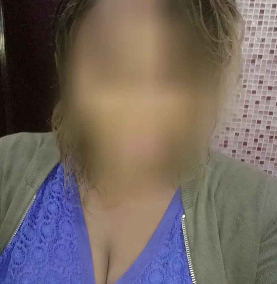 Marit, 27