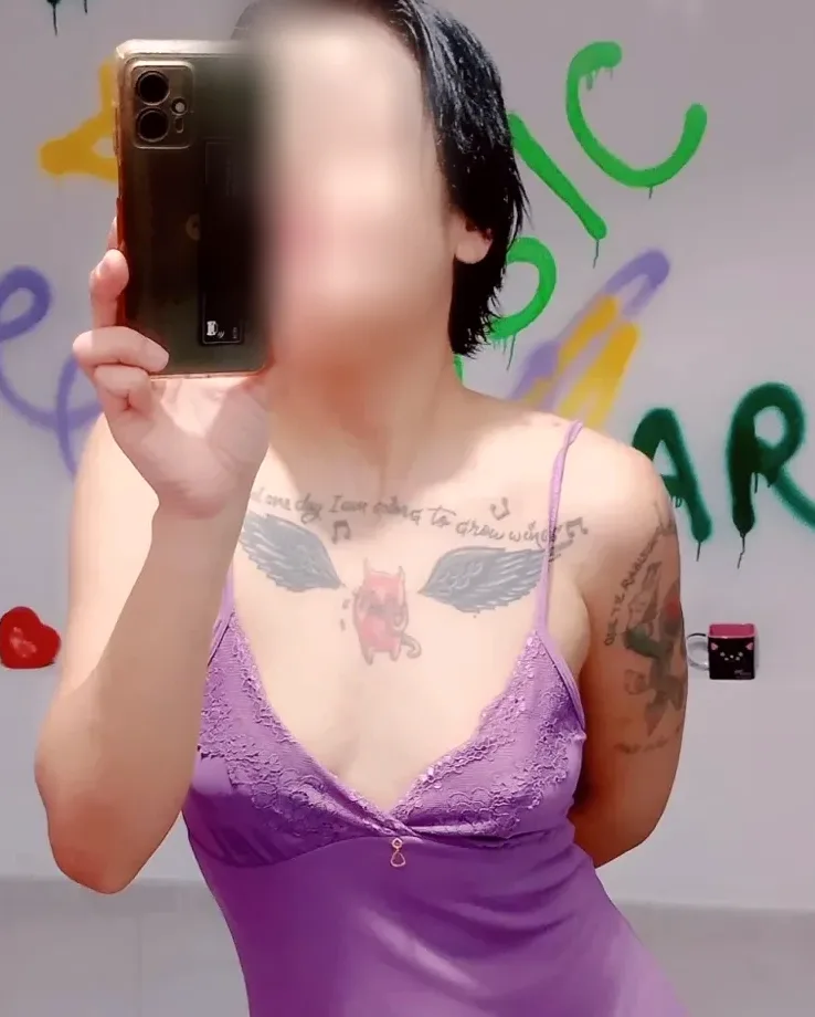 Marlies, 21