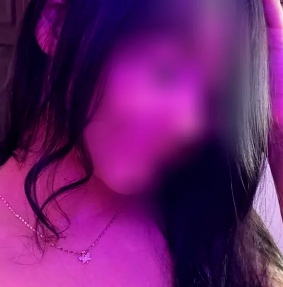 Petra, 19